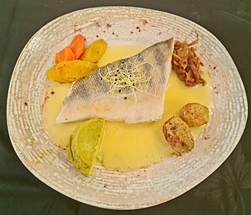 Hotel Pont De Senard Montaigu-Vendee Ngoại thất bức ảnh
